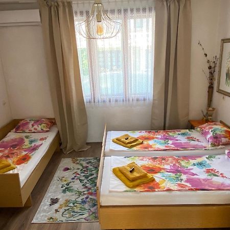 Guest House Hei Taka Sosopol Exterior foto