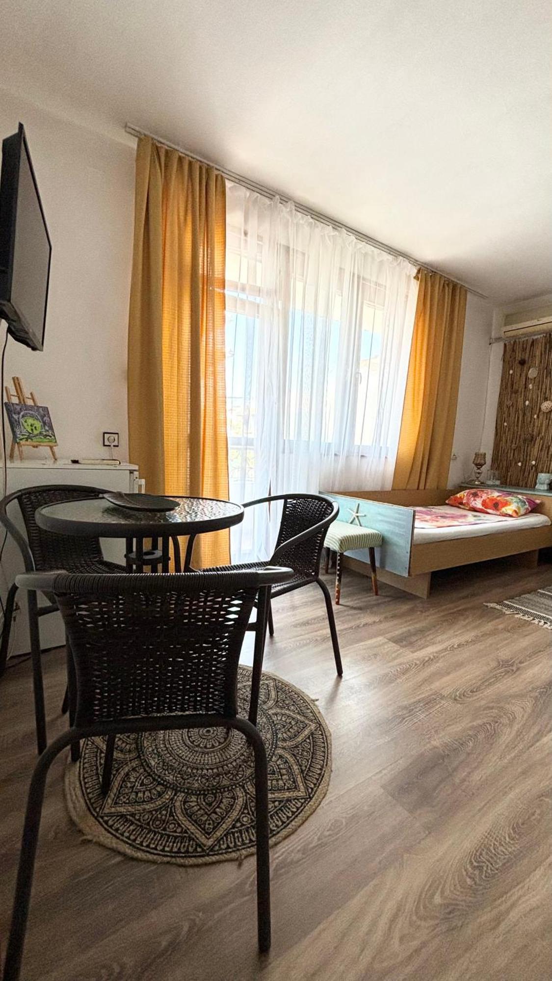 Guest House Hei Taka Sosopol Exterior foto