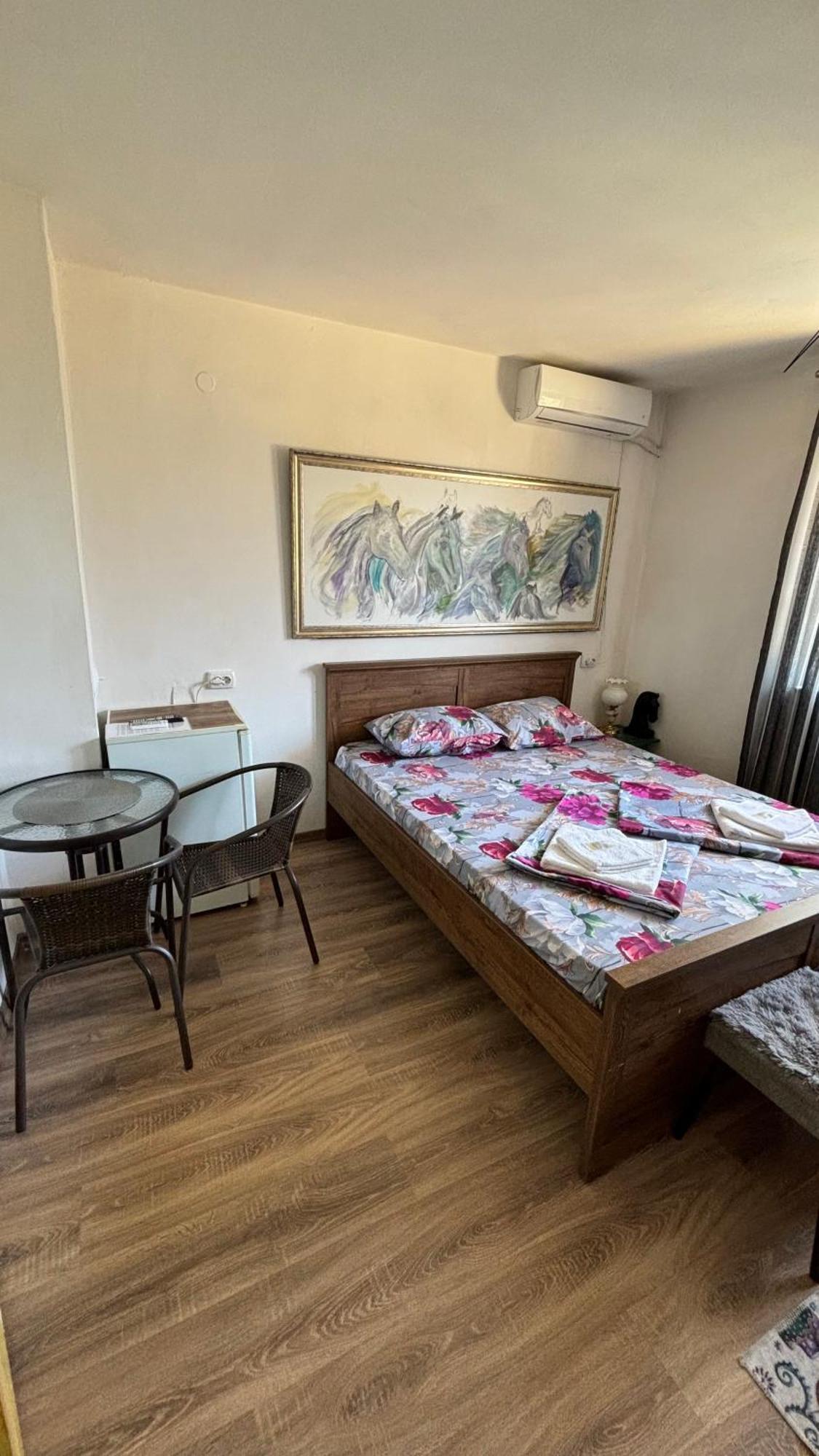 Guest House Hei Taka Sosopol Exterior foto